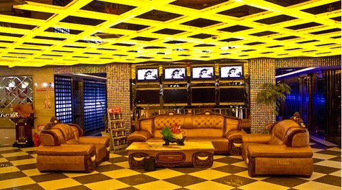 重慶KTV裝修設(shè)計公司 打造沉浸式娛樂空間的裝飾工程藝術(shù)